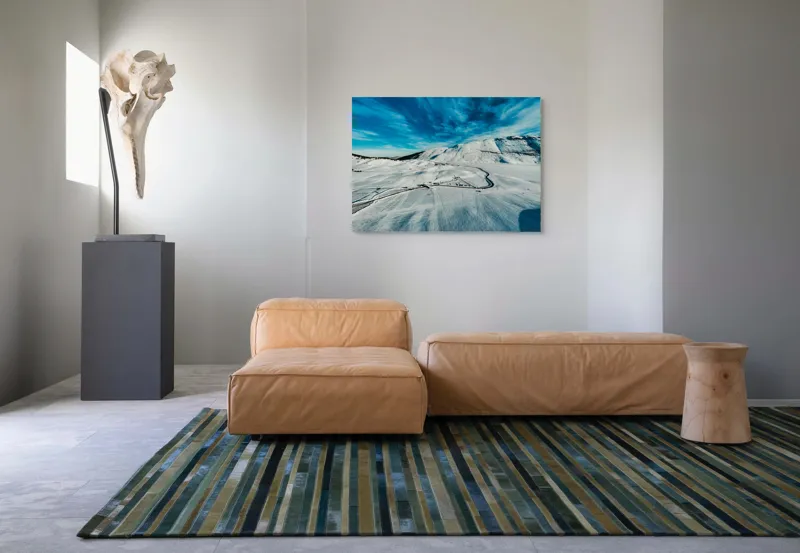 Tablou Canvas, "Iarna pe căi serpentine sub cer senin", Alb, Întindere, Munte, Cer, Nor, Drum, Zăpadă, Pitoresc, Liniște, Înghețat, 100 x 70 cm – poza 7