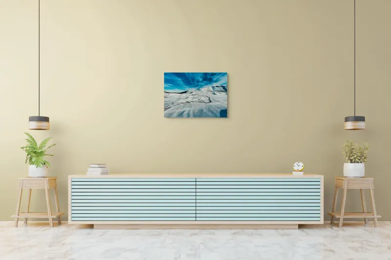 Tablou Canvas, "Iarna pe căi serpentine sub cer senin", Alb, Întindere, Munte, Cer, Nor, Drum, Zăpadă, Pitoresc, Liniște, Înghețat, 70 x 50 cm – poza 7