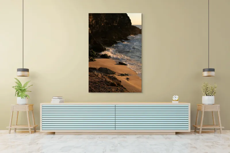 Tablou Canvas, "Apus peste țărmul stâncos al mării", Plajă, Apus, Valuri, Stânci, Nisip, Ocean, Lumină, Relaxare, 100 x 150 cm – poza 4