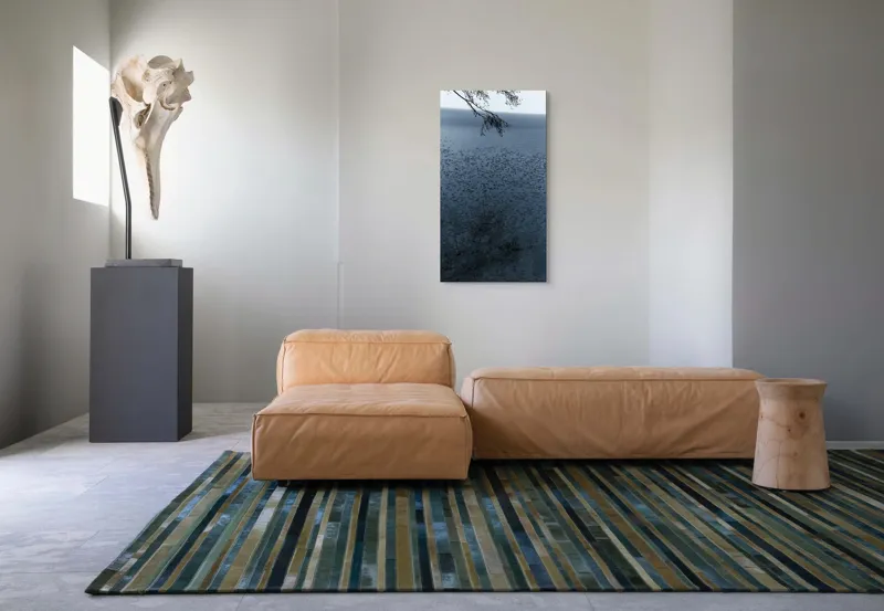 Tablou Canvas, "Frunziș plutitor pe oglinda apei", Ramuri, Apă, Reflecții, Nufări, Liniște, 50 x 90 cm – poza 5