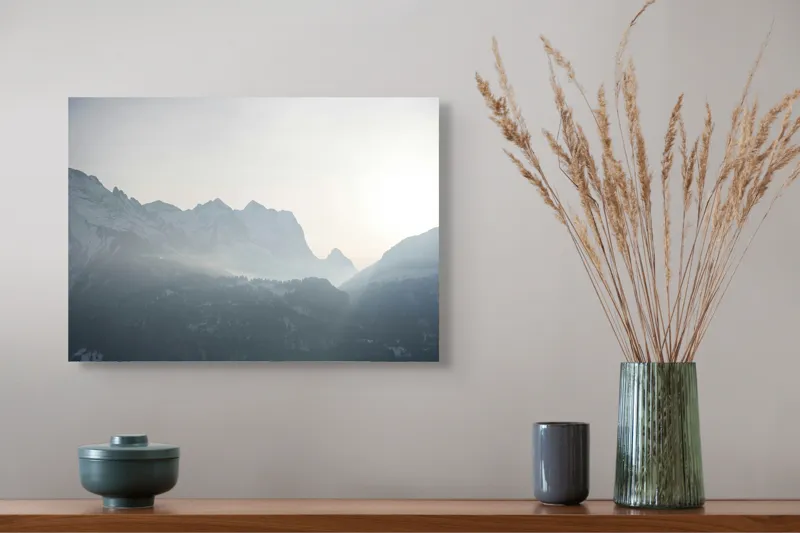 Tablou Canvas, "Lumina dimineții peste munți înzăpeziți", Munți, Ceață, Răsărit, Siluete, Frig, Lumină, Vârfuri, Cer, Peisaj, Natură, 54 x 39 cm – poza 4