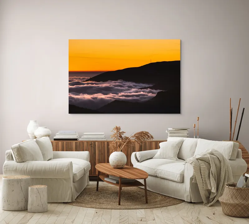 Tablou Canvas, "Marea de nori sub cerul portocaliu", Cer, Nori, Apus, Siluetă, Calm, Munți, 150 x 100 cm – poza 3