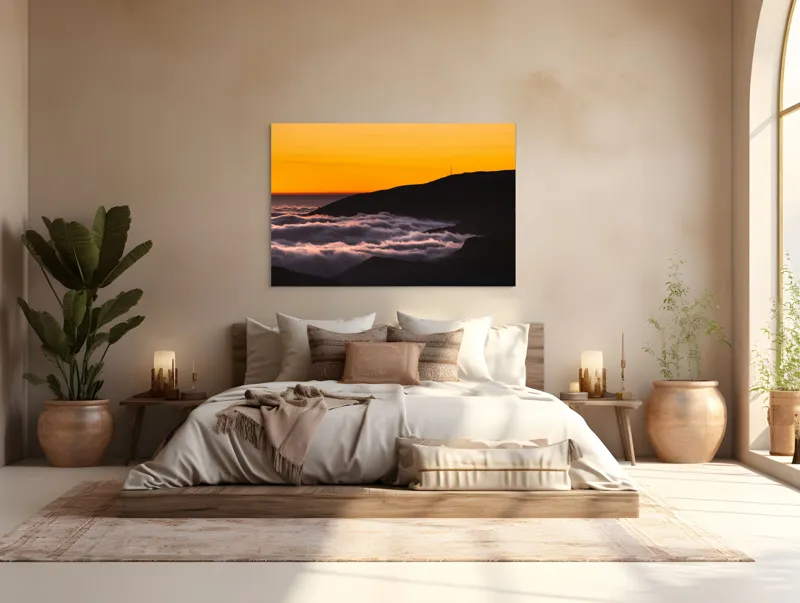 Tablou Canvas, "Marea de nori sub cerul portocaliu", Cer, Nori, Apus, Siluetă, Calm, Munți, 150 x 100 cm – poza 4
