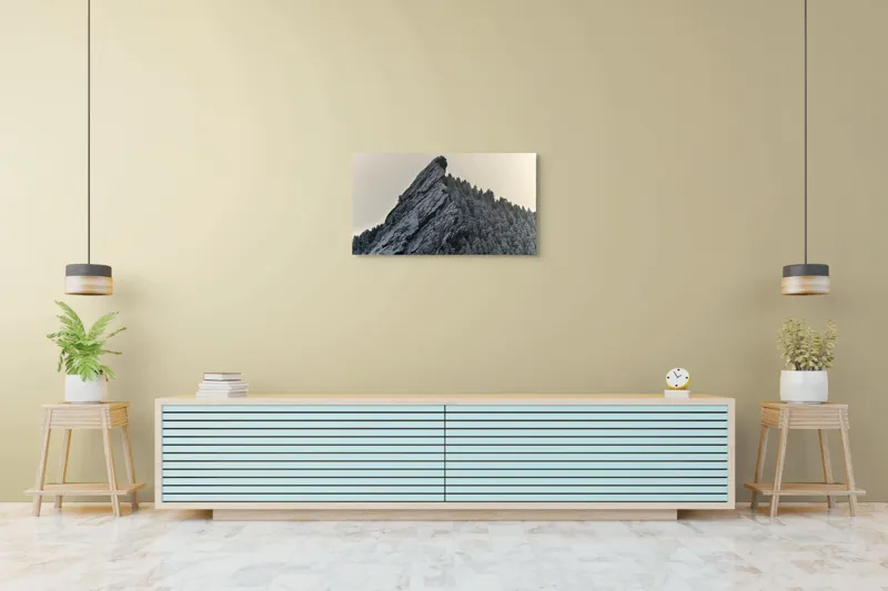 Tablou Canvas, "Piatra înghețată sub cerul noros", Rocă, Zăpadă, Pădure, Cer, Iarnă, 90 x 50 cm – poza 5