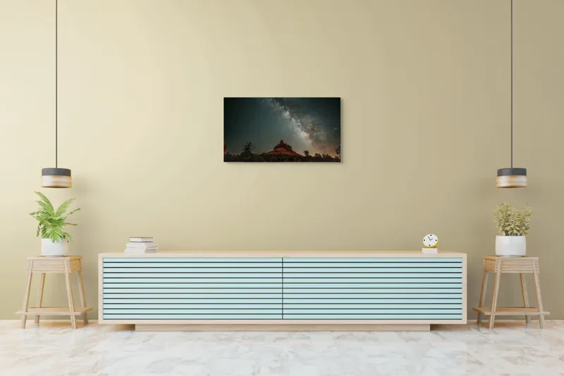 Tablou Canvas, "Rugăciune sub cerul înstelat", Stele, Cer, Peisaj, Noapte, Roci, Cale Lactee, Natura, Pădure, Lumină, Cosmos, 90 x 50 cm – poza 5