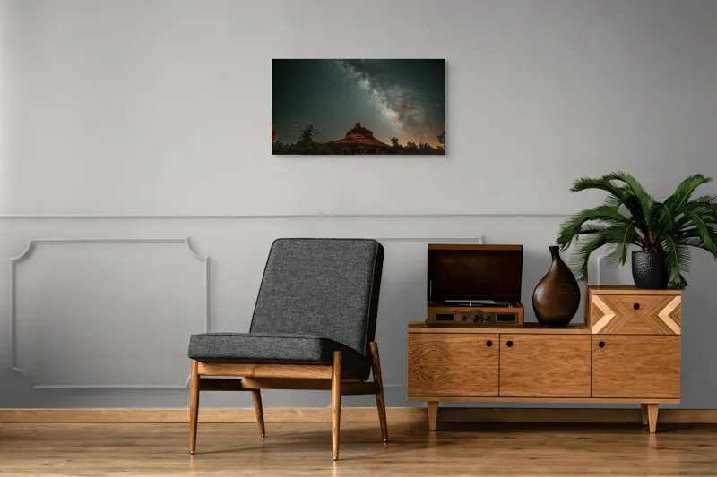 Tablou Canvas, "Rugăciune sub cerul înstelat", Stele, Cer, Peisaj, Noapte, Roci, Cale Lactee, Natura, Pădure, Lumină, Cosmos, 90 x 50 cm – poza 6