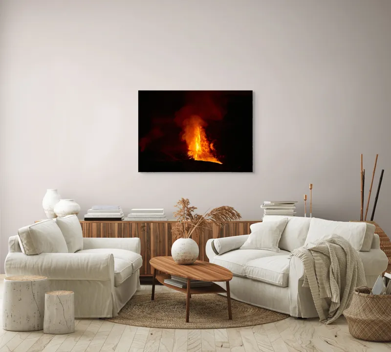 Tablou Canvas, "Erupția vulcanului în noapte misterioasă", Foc, Erupție, Lumină, Noapte, Căldură, Natură, Spectacol, Energie, Intensitate, Forță, 100 x 70 cm – poza 3