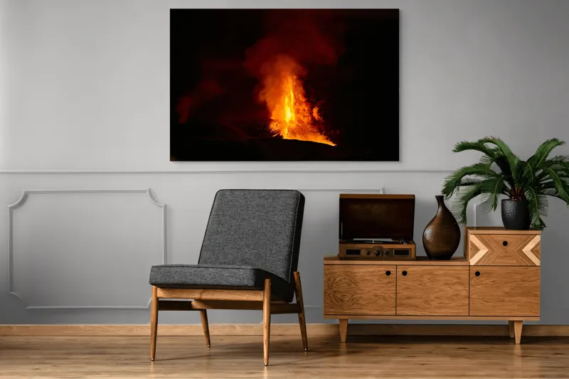 Tablou Canvas, "Erupția vulcanului în noapte misterioasă", Foc, Erupție, Lumină, Noapte, Căldură, Natură, Spectacol, Energie, Intensitate, Forță, 150 x 100 cm – poza 8
