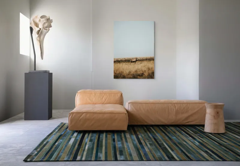 Tablou Canvas, "Cerbul singuratic în savana pustie", Cer, Cerb, Câmpie, Solitudine, Natură, Serenitate, Peisaj, Calm, Izolare, Pajiște, 70 x 100 cm – poza 7
