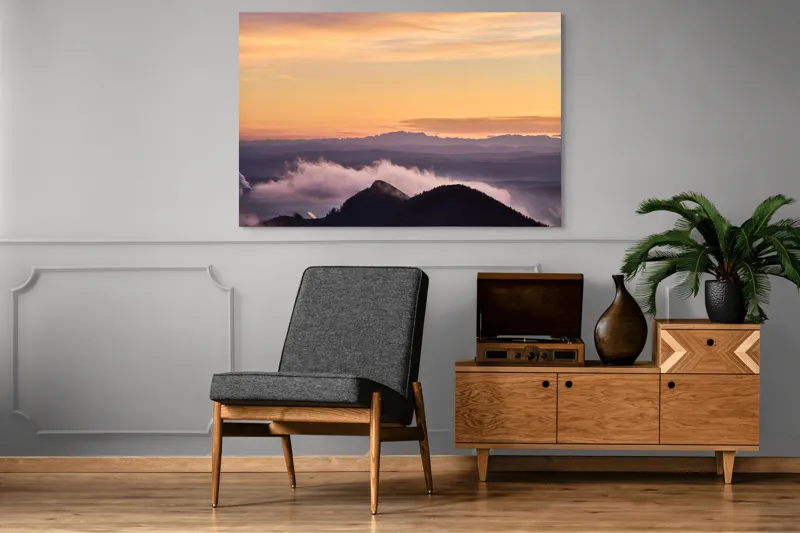 Tablou Canvas, "Cer senin la asfințit peste munți", Cer, Nori, Munți, Apus, Lumină, Peisaj, Siluetă, Calm, Natură, Vedere., 150 x 100 cm – poza 8