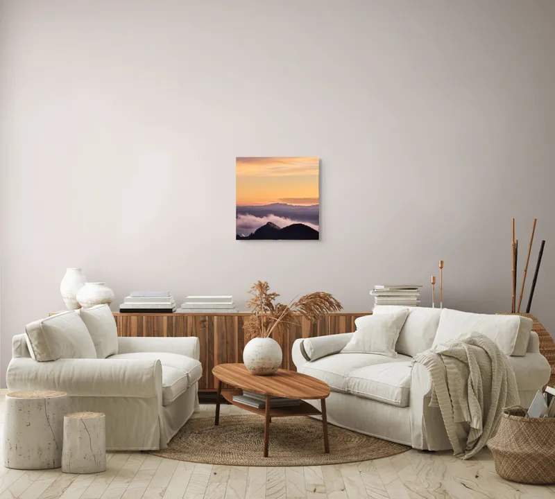 Tablou Canvas, "Cer senin la asfințit peste munți", Cer, Nori, Munți, Apus, Lumină, Peisaj, Siluetă, Calm, Natură, Vedere., 50 x 50 cm – poza 7