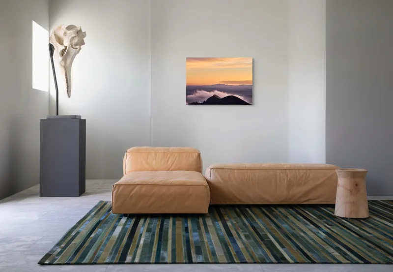 Tablou Canvas, "Cer senin la asfințit peste munți", Cer, Nori, Munți, Apus, Lumină, Peisaj, Siluetă, Calm, Natură, Vedere., 70 x 50 cm – poza 8