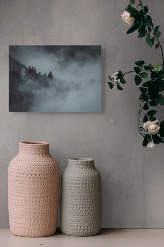 Tablou Canvas, "Pădurea cufundată în ceață albăstruie", Ceață, Pădure, Mister, Tăcere, Umbre, Întuneric, Liniște, Vârfuri, Melancolie, Natură, 54 x 39 cm – poza 8