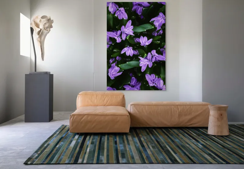 Tablou Canvas, "Splendoarea purpurie a primăverii", Flori, Violete, Petale, Natură, Verdeață, Frumusețe, Delicatețe, Prospețime, Primăvară, Eleganță, 100 x 150 cm – poza 7