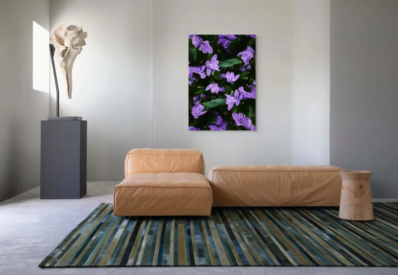 Tablou Canvas, "Splendoarea purpurie a primăverii", Flori, Violete, Petale, Natură, Verdeață, Frumusețe, Delicatețe, Prospețime, Primăvară, Eleganță, 70 x 100 cm – poza 7