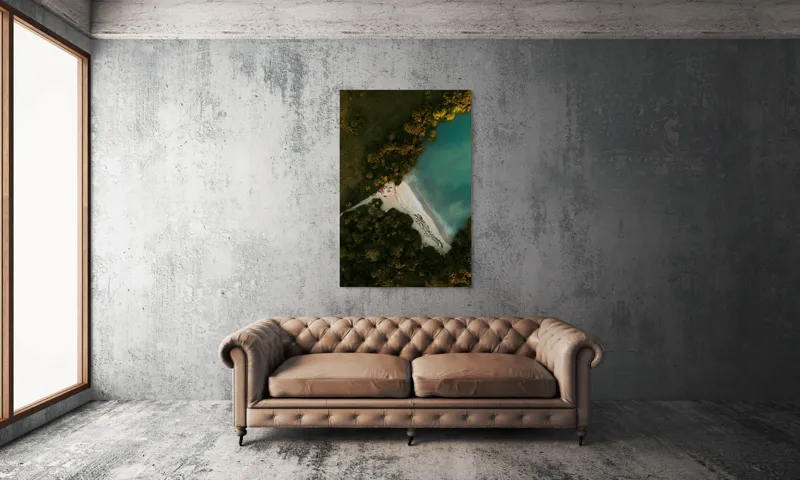 Tablou Canvas, "Tărâm de vis la marginea apei", Plajă, Apă, Verdeață, Copaci, Vedere, Aerială, Peisaj, Nisip, Natură, Tranquilitate, 100 x 150 cm – poza 6