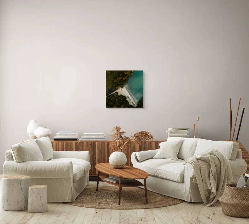 Tablou Canvas, "Tărâm de vis la marginea apei", Plajă, Apă, Verdeață, Copaci, Vedere, Aerială, Peisaj, Nisip, Natură, Tranquilitate, 50 x 50 cm – poza 7