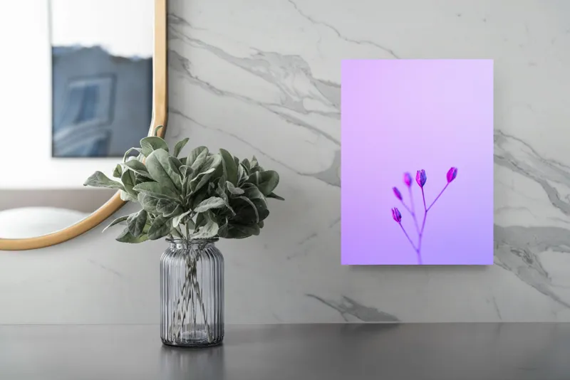 Tablou Canvas, "Boboci timizi pe fundal mov", Flori, Buds, Liliac, Minimalism, Calm, Simplu, Pastel, 26 x 39 cm – poza 4