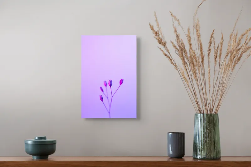 Tablou Canvas, "Boboci timizi pe fundal mov", Flori, Buds, Liliac, Minimalism, Calm, Simplu, Pastel, 26 x 39 cm – poza 5