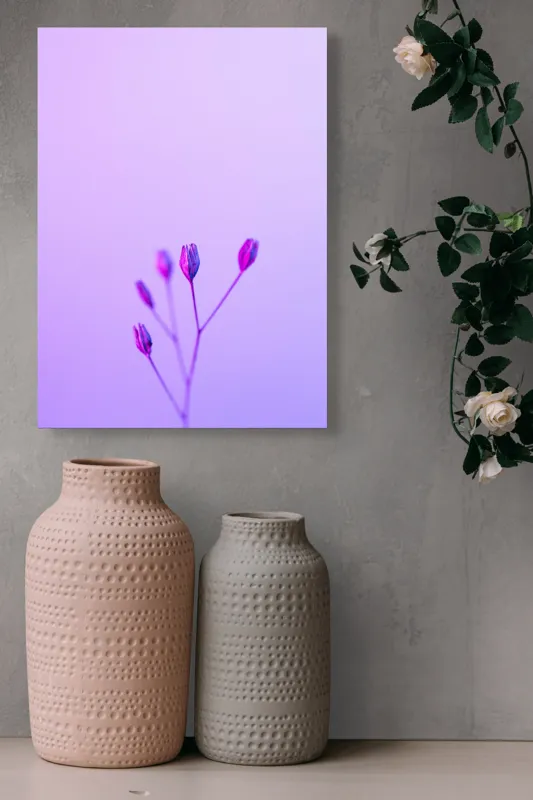 Tablou Canvas, "Boboci timizi pe fundal mov", Flori, Buds, Liliac, Minimalism, Calm, Simplu, Pastel, 39 x 54 cm – poza 6