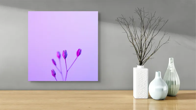 Tablou Canvas, "Boboci timizi pe fundal mov", Flori, Buds, Liliac, Minimalism, Calm, Simplu, Pastel, 50 x 50 cm – poza 3