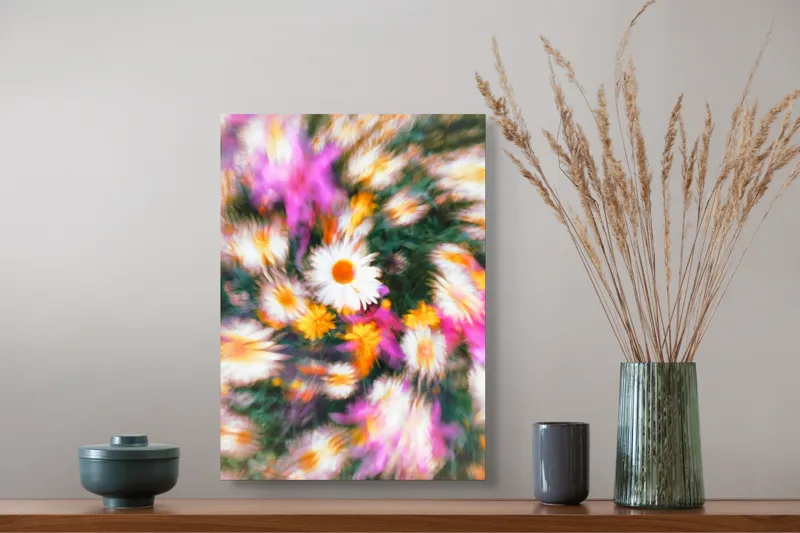 Tablou Canvas, "Vârtej floral într-o vară colorată", Flori, Culori, Dinamism, Energie, Vioiciune, Natură, Petale, Vârtej, Primăvară, Strălucire, 39 x 54 cm – poza 3