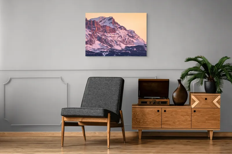 Tablou Canvas, "Aurora peste munții îmbrăcați în zăpadă", Măreție, Strălucire, Răsărit, Vârfuri, Zăpadă, Pădure, Tranquilitate, Grație, 100 x 70 cm – poza 8