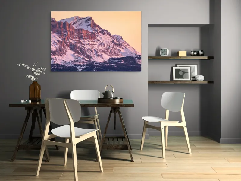 Tablou Canvas, "Aurora peste munții îmbrăcați în zăpadă", Măreție, Strălucire, Răsărit, Vârfuri, Zăpadă, Pădure, Tranquilitate, Grație, 150 x 100 cm – poza 5