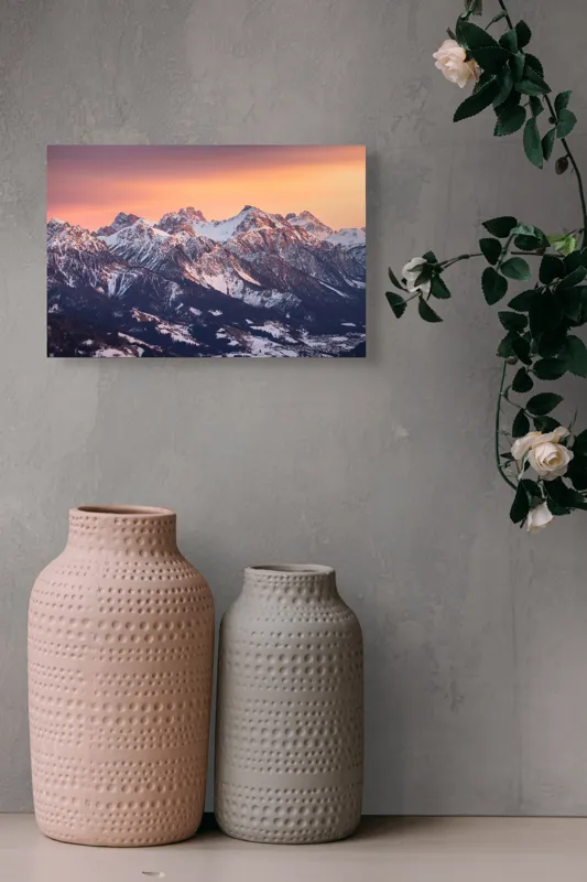 Tablou Canvas, "Munți în zori de iarnă", Montagne, Apus, Zăpadă, Cer, Vârful, Siluetă, Pădure, Vale., 39 x 26 cm – poza 4
