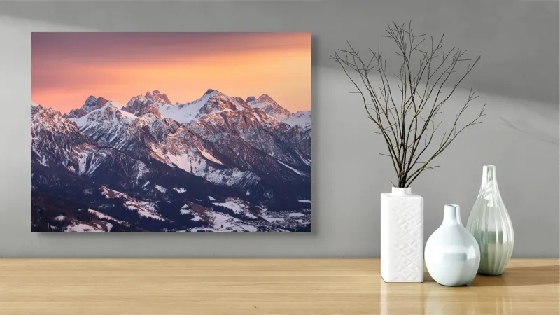 Tablou Canvas, "Munți în zori de iarnă", Montagne, Apus, Zăpadă, Cer, Vârful, Siluetă, Pădure, Vale., 70 x 50 cm – poza 3