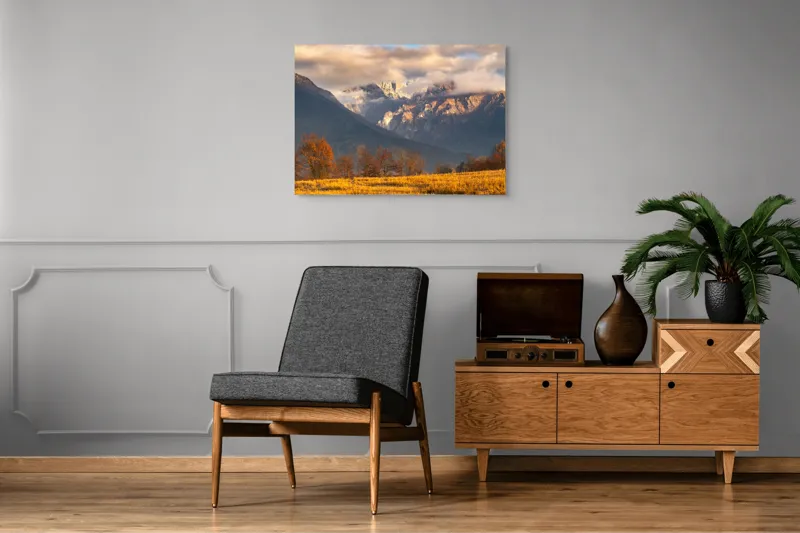 Tablou Canvas, "Misterul norilor peste munți aurii", Nor, Munți, Copaci, Toamnă, Peisaj, Câmpie, Cer, Apus, Lumină, Umbre, 100 x 70 cm – poza 8