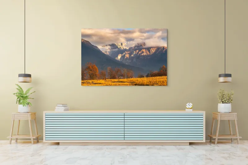 Tablou Canvas, "Misterul norilor peste munți aurii", Nor, Munți, Copaci, Toamnă, Peisaj, Câmpie, Cer, Apus, Lumină, Umbre, 150 x 100 cm – poza 6