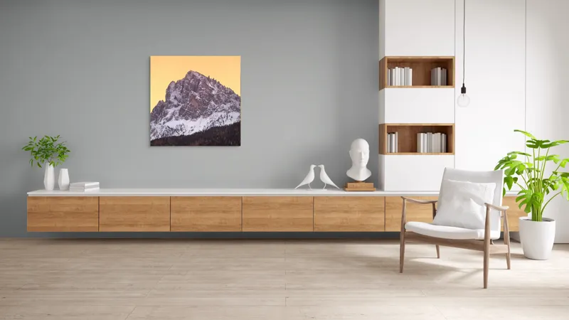Tablou Canvas, "Vârfuri de munte sub cerul auriu", Munte, Zăpadă, Apus, Cer, Stâncă, Pădure, Siluetă, 100 x 100 cm – poza 8