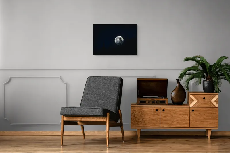 Tablou Canvas, "Luna printre copaci în noapte", Lună, Noapte, Copaci, Siluetă, Cer, Mister, Lumină, Natură, 70 x 50 cm – poza 4