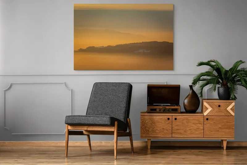 Tablou Canvas, "Dimineață aurie peste munți îndepărtați", Aurora, Serenitate, Munți, Ceață, Răsărit, Peisaj, Natură, 150 x 100 cm – poza 8