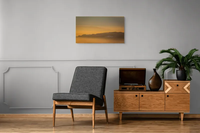 Tablou Canvas, "Dimineață aurie peste munți îndepărtați", Aurora, Serenitate, Munți, Ceață, Răsărit, Peisaj, Natură, 90 x 50 cm – poza 6