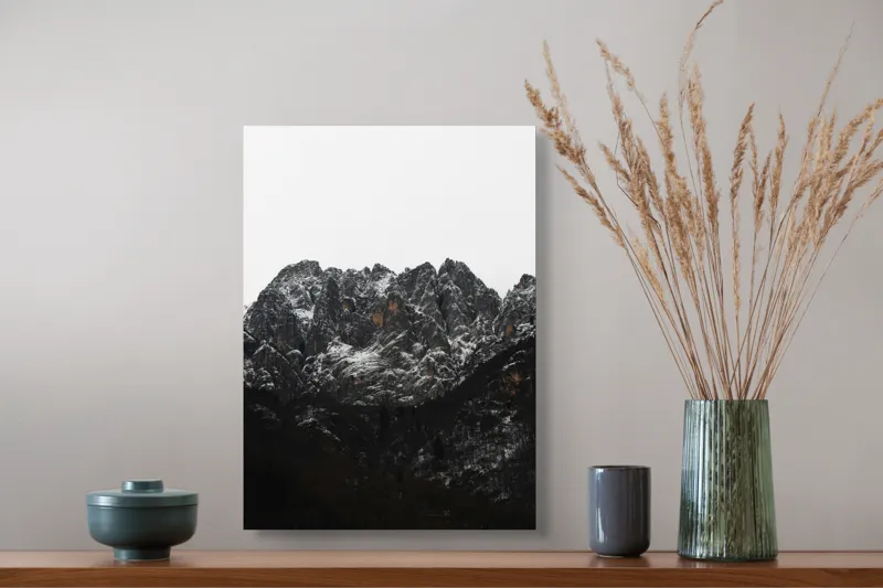 Tablou Canvas, "Zăpadă pe stâncile muntelui înalt", Munți, Zăpadă, Stânci, Cer, Iarnă, 39 x 54 cm – poza 3