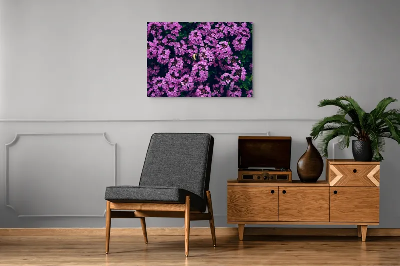 Tablou Canvas, "Albine printre florile de liliac", Flori, Mov, Albina, Natură, Delicat, Viu, Plante, Verdeață, 100 x 70 cm – poza 8