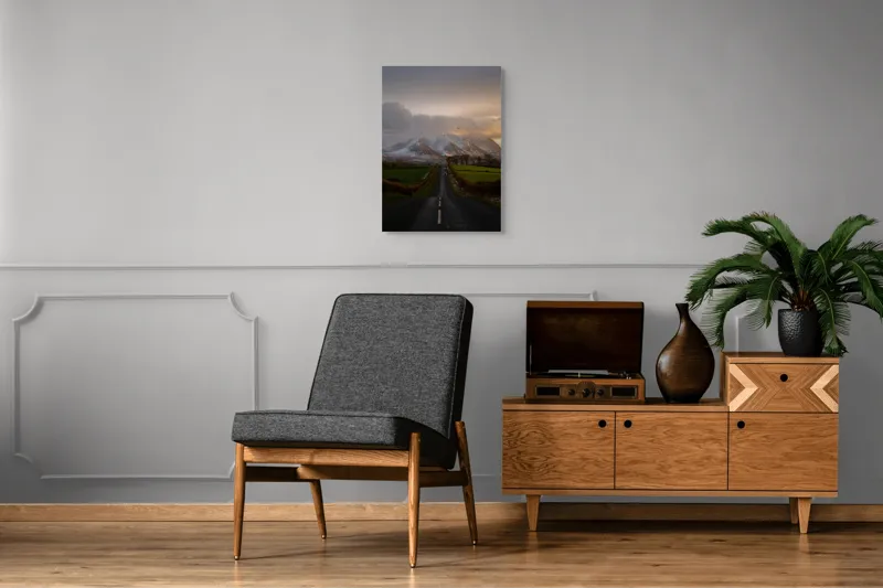 Tablou Canvas, "Drumul spre munții înzăpeziți", Drum, Munți, Cer, Nor, Apus, Zăpadă, Păsări, Câmpuri, Peisaj, Frumusețe., 50 x 70 cm – poza 8