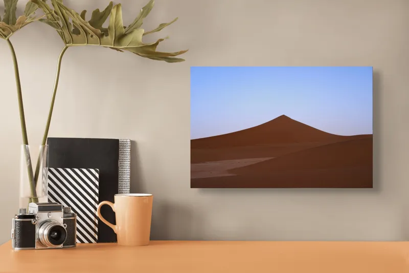 Tablou Canvas, "Dunele tăcute sub cerul albastru", Deșert, Dune, Nisip, Cer, Apus, 39 x 26 cm – poza 3