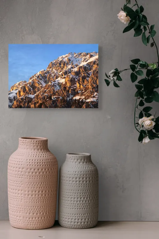 Tablou Canvas, "Splendoarea munților la apus", Munți, Zăpadă, Răsărit, Piatră, Cer, Lumină, Umbre, Peisaj, Natură, Pitoresc., 54 x 39 cm – poza 8