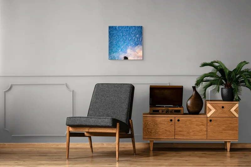 Tablou Canvas, "Copacul sub ploaia de stele", Cer, Stele, Mișcare, Copac, Solitar, Peisaj, Noapte, Lumină, Cerneală, Albastru, 50 x 50 cm – poza 6