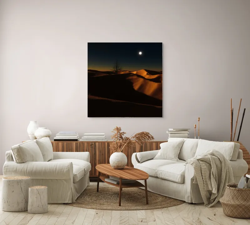 Tablou Canvas, "Noapte senină în deșertul singuratic", Deșert, Noapte, Lună, Dune, Sclipiri, Umbre, Solitudine, Mister, Întuneric, Lumină., 100 x 100 cm – poza 3
