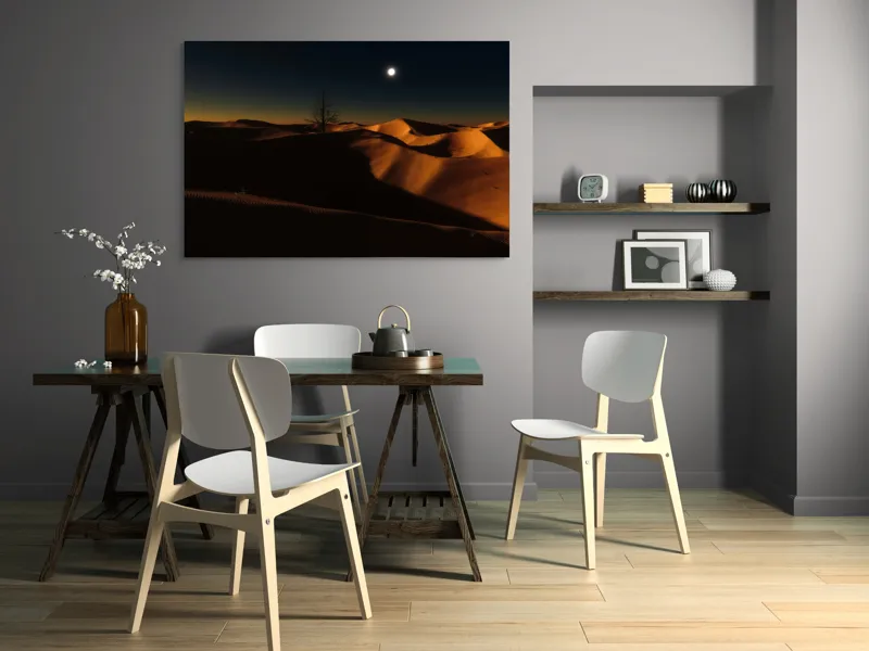 Tablou Canvas, "Noapte senină în deșertul singuratic", Deșert, Noapte, Lună, Dune, Sclipiri, Umbre, Solitudine, Mister, Întuneric, Lumină., 150 x 100 cm – poza 5
