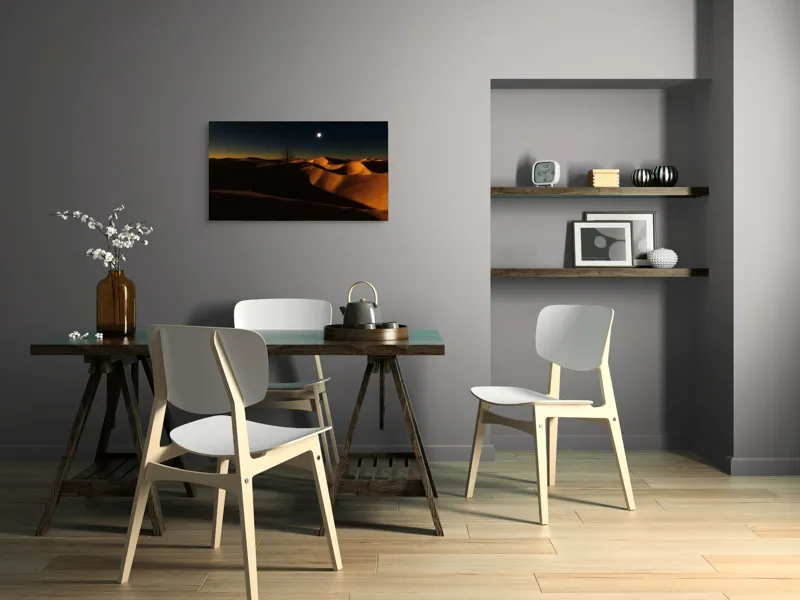 Tablou Canvas, "Noapte senină în deșertul singuratic", Deșert, Noapte, Lună, Dune, Sclipiri, Umbre, Solitudine, Mister, Întuneric, Lumină., 90 x 50 cm – poza 3