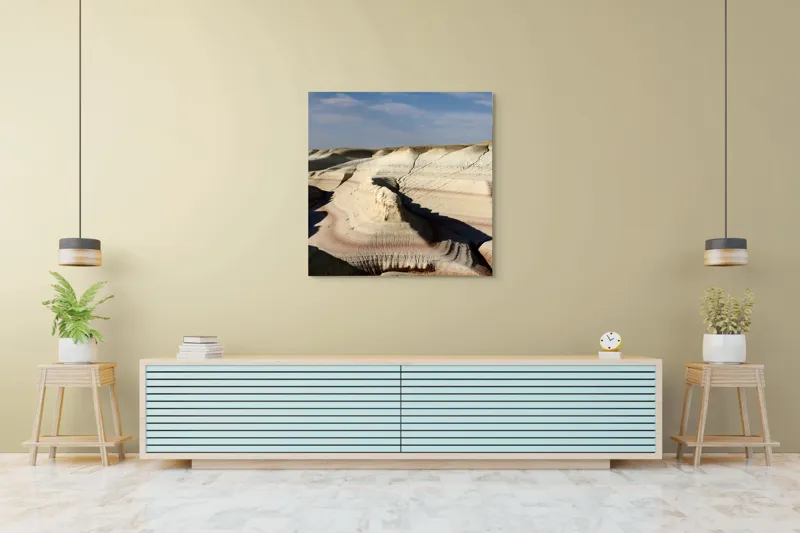 Tablou Canvas, "Pământ sculptat de vânt și timp", Peisaj, Eroziune, Stratificare, Nuanțe, Deșert, Forme, Naturale, Cer, Ușor, Nori., 100 x 100 cm – poza 5