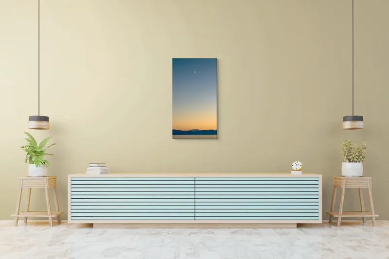 Tablou Canvas, "Lună peste orizontul albastru-auriu", Lună, Cer, Amurg, Munți, Lumină, Siluetă, Calm, Răsărit, Frumusețe, 50 x 90 cm – poza 6