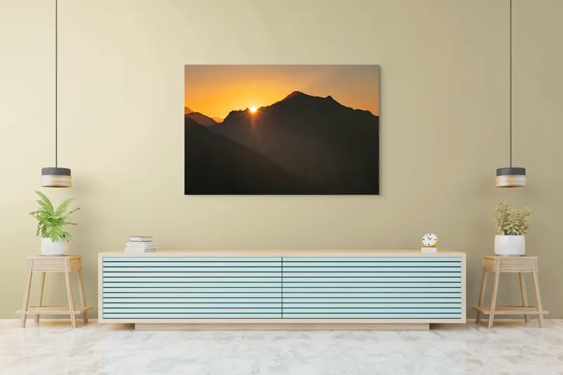 Tablou Canvas, "Răsărit peste munții întunecați", Apus, Munți, Siluete, Lumină, Cer, Portocaliu, Culori, Peisaj, Natură, Umbre, 150 x 100 cm – poza 6