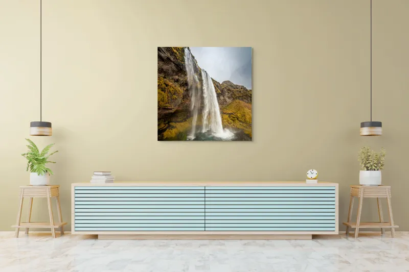 Tablou Canvas, "Cascada din inima naturii misterioase", Cascadă, Ploiestic, Piatre, Vegetație, Cer, Apă, Natură, Spectaculos, Verde, Noros, 100 x 100 cm – poza 5