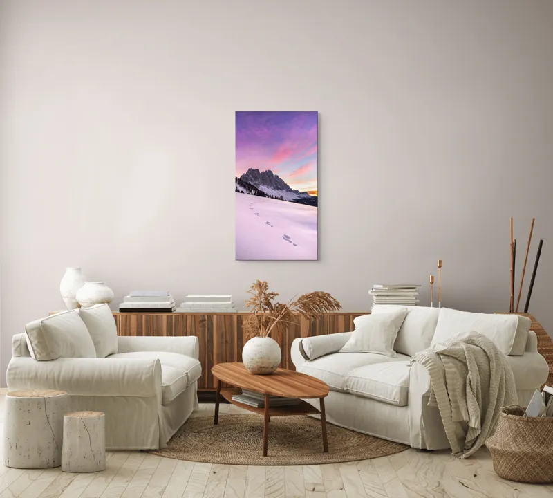 Tablou Canvas, "Urmele tăcute din zori montane", Apus, Munți, Zăpadă, Urme, Cer, Violet, Roz, Peisaj, Tranquil, Natură, 50 x 90 cm – poza 7